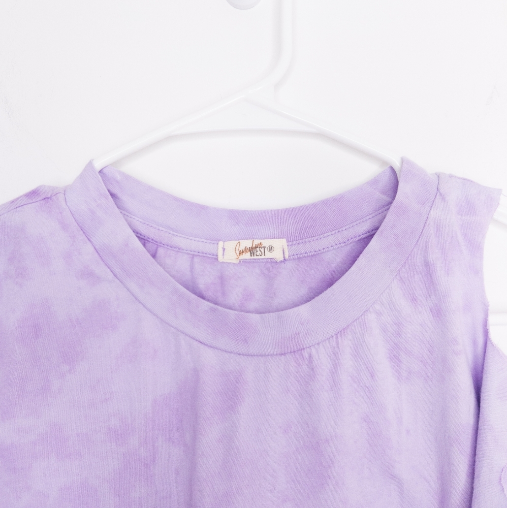 Somewhere West Cutout T-shirt Medium Purple Women's Tie-dye Top - Picture 4 of 5